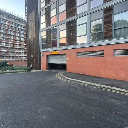 Centre Getaway Free Parking Apartment