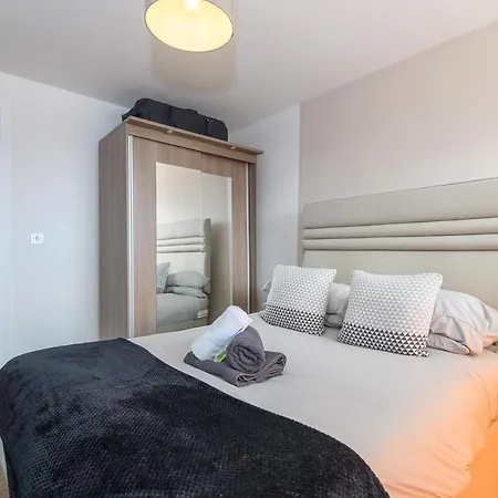 Centre Getaway Free Parking * Leeds (West Yorkshire)
